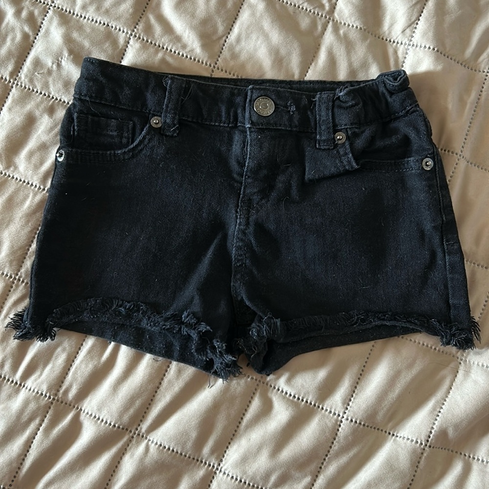 Cat & Jack shorts